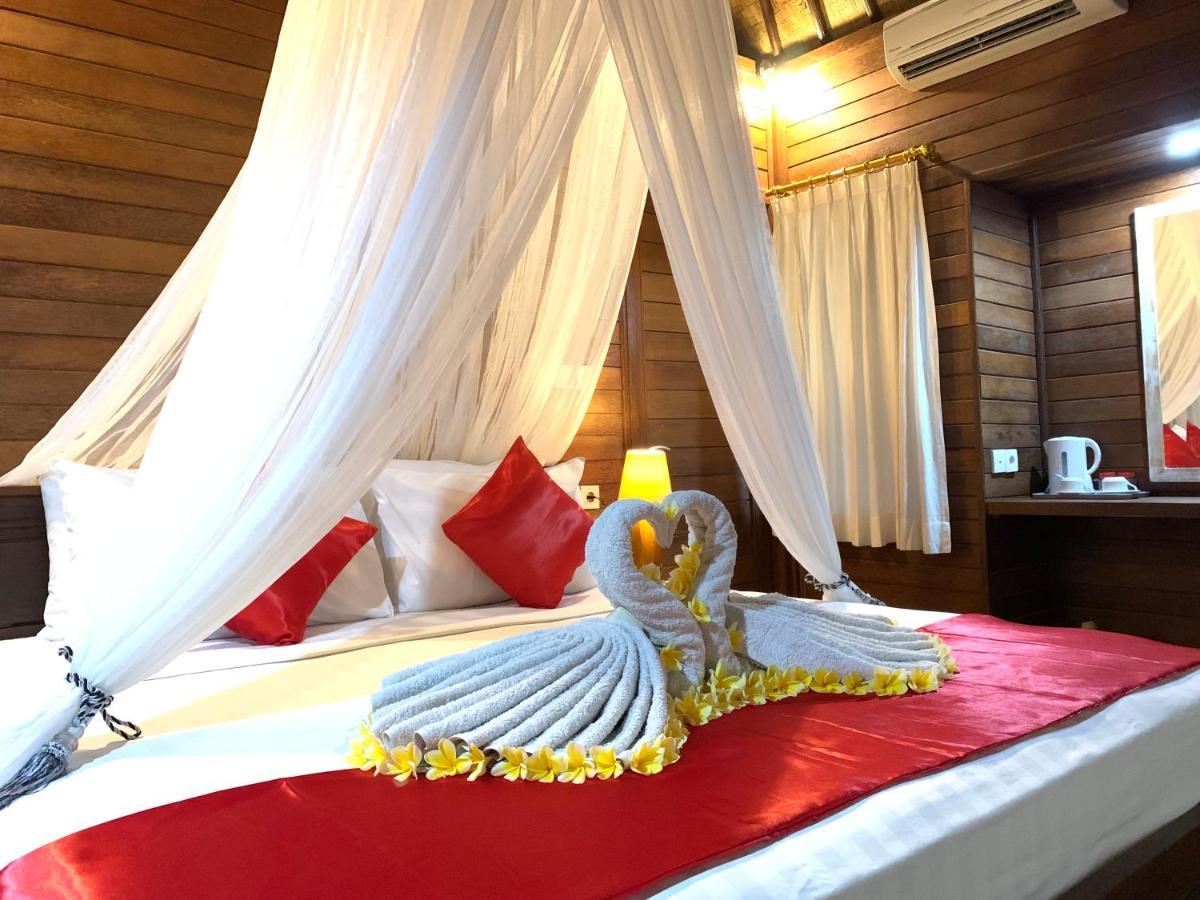 Hotel Bukit Permata Lembongan Esterno foto
