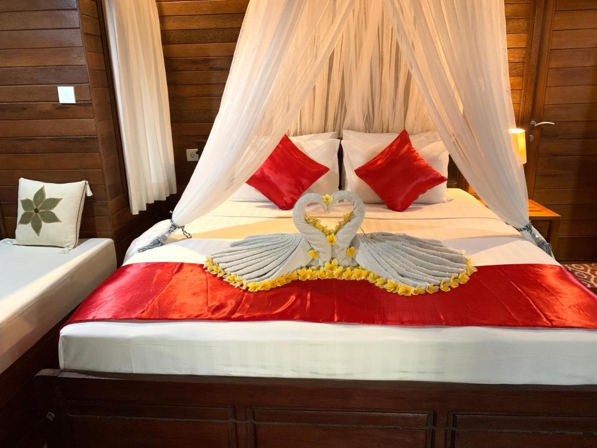 Hotel Bukit Permata Lembongan Esterno foto
