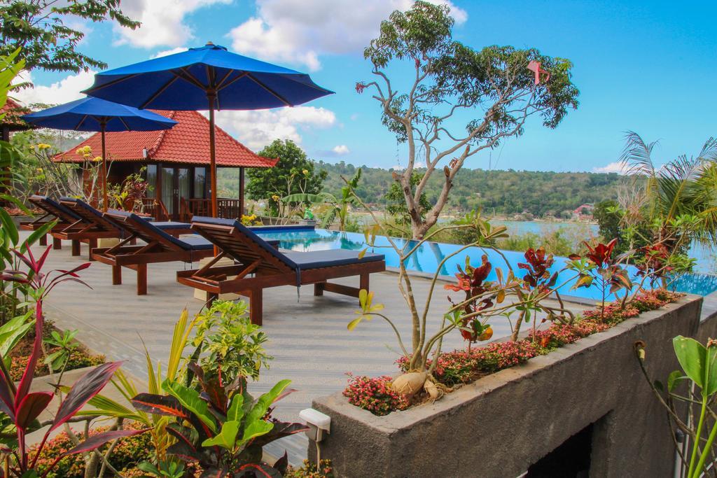 Hotel Bukit Permata Lembongan Esterno foto